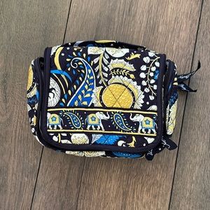 Vera Bradley Small Hanging Organizer